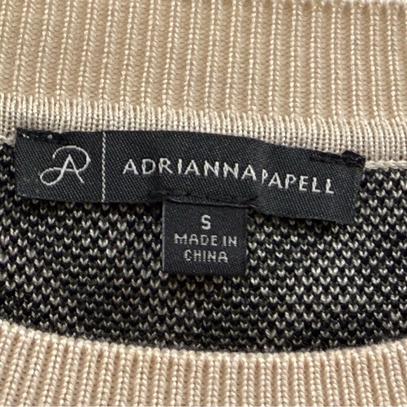 Black, Green and White Sweater - Picture 2 of 7